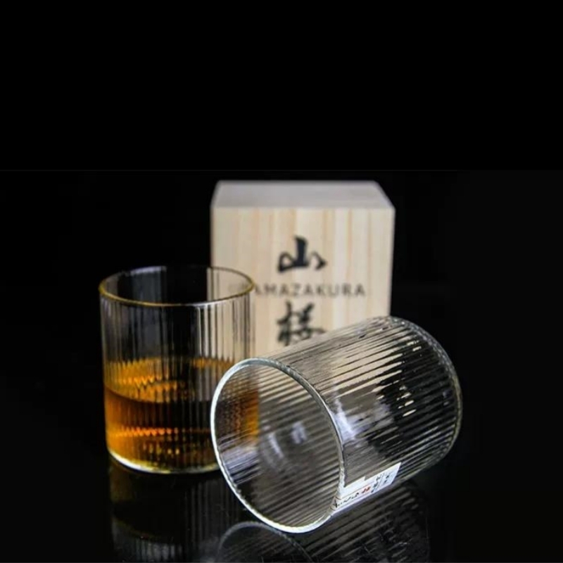 Japanisches Design-Design, gew – Wine Vodka Beer Bewertung und Preis