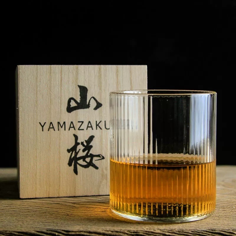 Japanisches Design-Design, gew – Wine Vodka Beer Bewertung und Preis